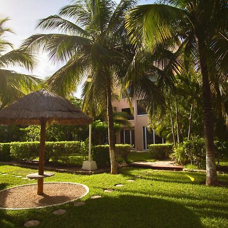 Cozy Loft With Pool, One Block From The Beach! كانكون المظهر الخارجي الصورة