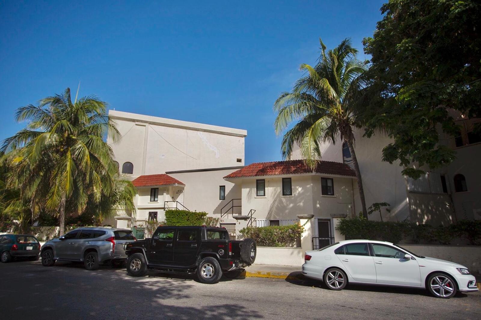 Cozy Loft With Pool, One Block From The Beach! كانكون المظهر الخارجي الصورة